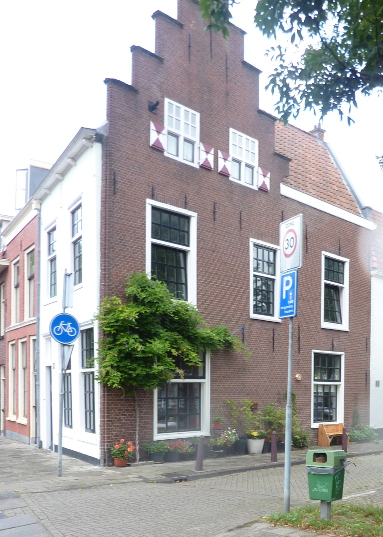 Hoek Houtmarkt 2 nw.jpg